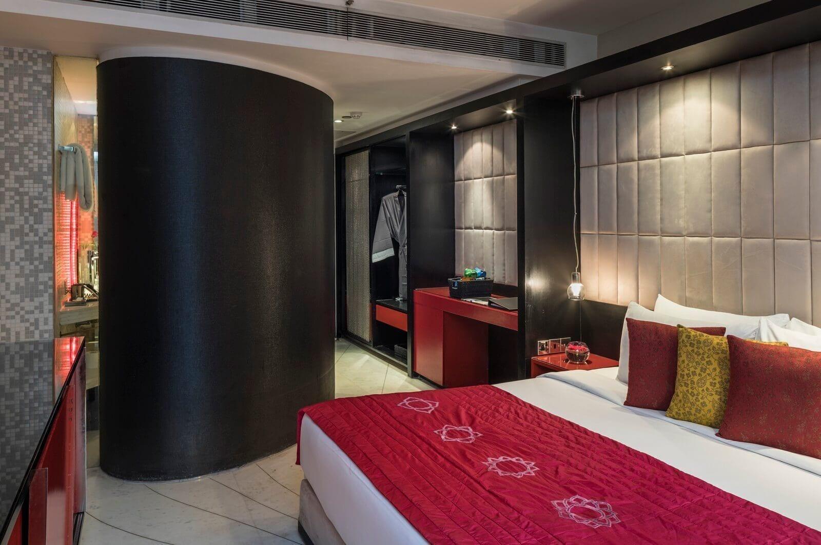 The Park Kolkata Hotell Eksteriør bilde A room at the Park Hotel, New Delhi