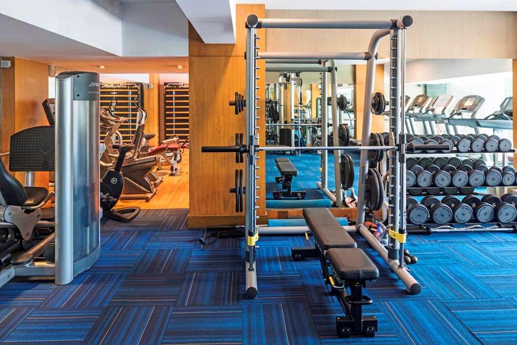 The Park Kolkata Hotell Fasiliteter bilde The gym at the Westin Mumbai International
